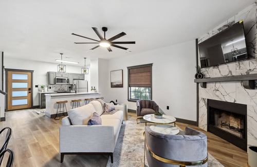 Graford House | The Retreat 21: Reel Deal