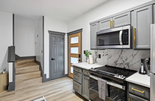 Graford House | The Retreat 21: Reel Deal