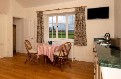 Woolhope House | The Retreat at Phillips House