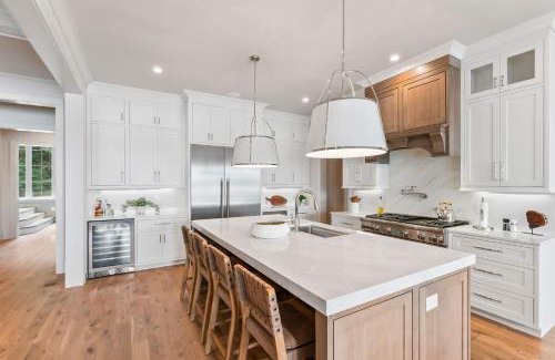 Sherrills Ford House | The Retreat at Sunrise Cove