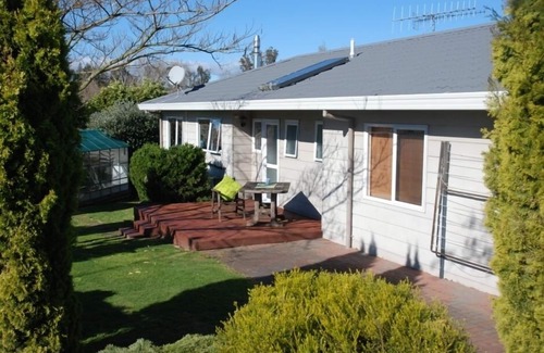 Taupo House | The Retreat Taupo, Free WiFi, Linen Supplied
