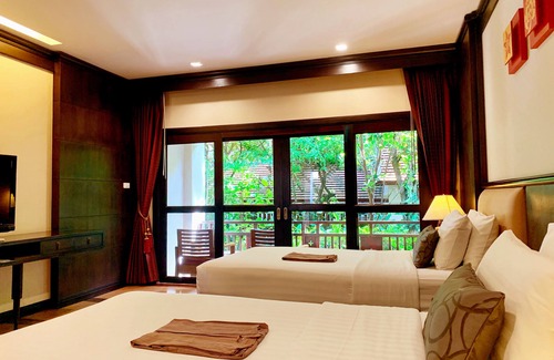 Old City Resort | The Rim Resort