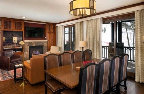 Aspen House | The Ritz-Carlton Club, 3 Bedroom Residence 8202, Ski-in & Ski-out Resort in Aspen Highlands
