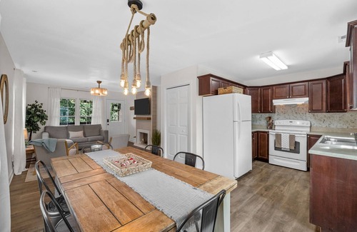 Ashland City House | The River House,