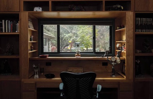 Three Rivers House | The River Palace - A Genius Getaway