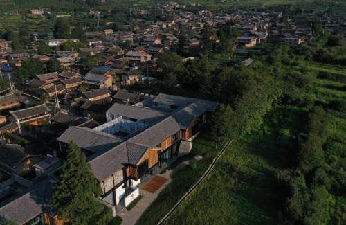 Yulong Hotel | The Rock Hotel