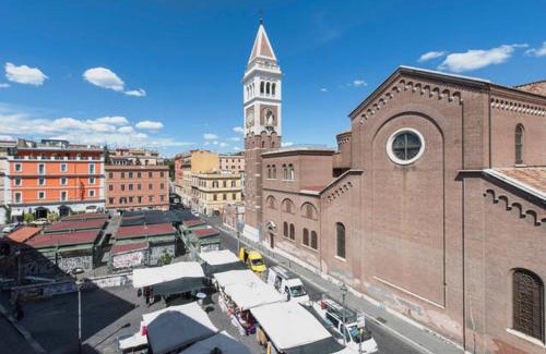 San Lorenzo Apartment | the Rome artful apartment retreat