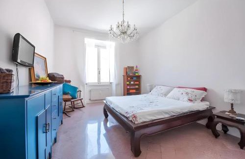 San Lorenzo Apartment | the Rome artful apartment retreat