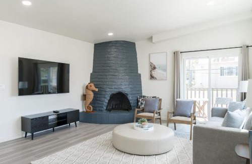 Beach Barber Tract House | The Rosemont IV - La Jolla Luxury