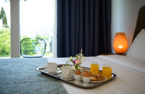 Kanoni Hotel | The Royal Hotel