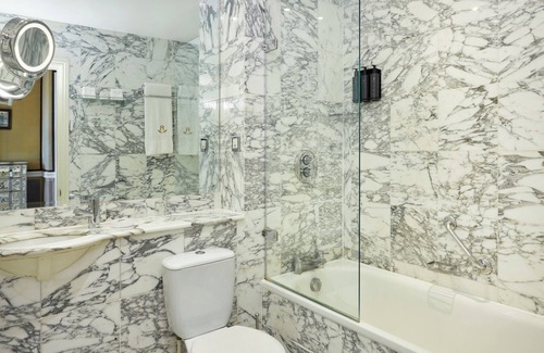 Westminster Hotel | The Rubens at the Palace