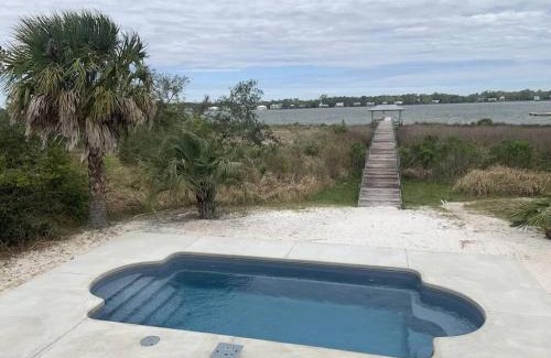 Gulf Shores Villa | The Salty Fox, pool, sleeps 26, walk to beach