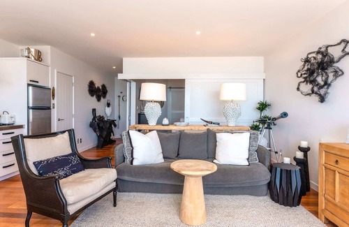 Onetangi Apartment | The Sands Apartment 9 | Stay Waiheke