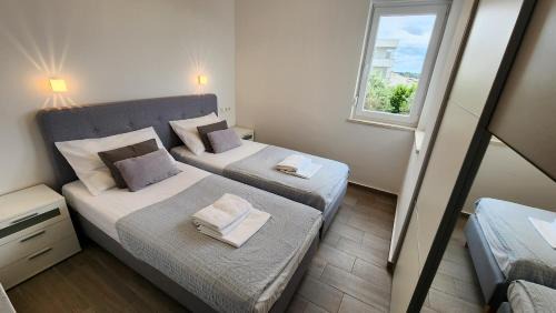 Brinje Apartment | The Sands LUXE Pool Aparthotel 4