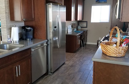 Crown Point House | The Seagull House - Steps away from Sail Bay - A/C - Ample Parking!