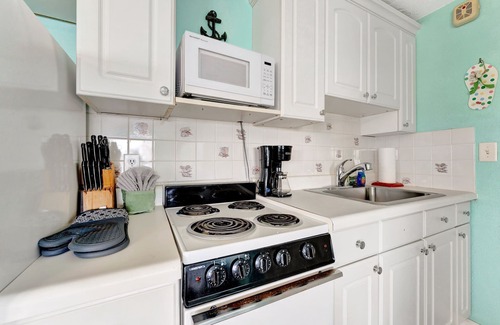 Clearwater Beach Hotel | The Seashell Suites