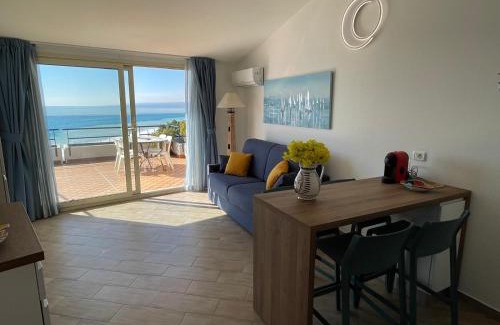 Recanati Apartment | The Seaside Serenity Terrace