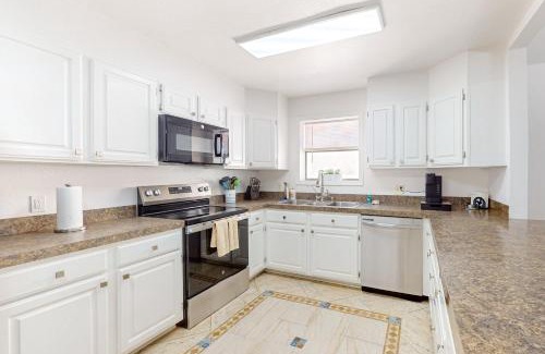 Port Isabel House | The Seaworld House on Trout