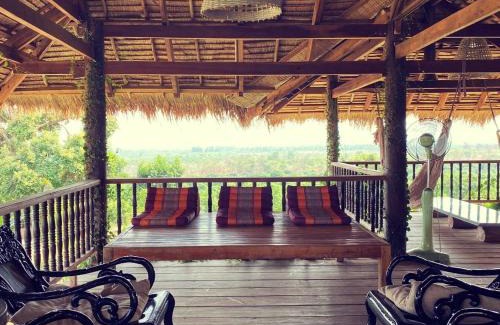 Pong Teuk Commune Bed & Breakfast | The Secret Garden Retreat