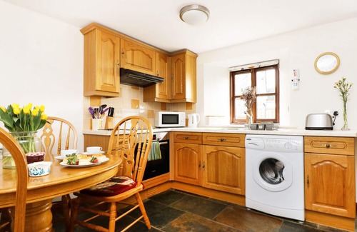 Launceston Cottage | THE SHIPPON, pet friendly, country holiday cottage in Polyphant