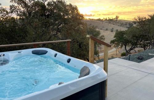 Templeton House | The Shire at Baggins Hill