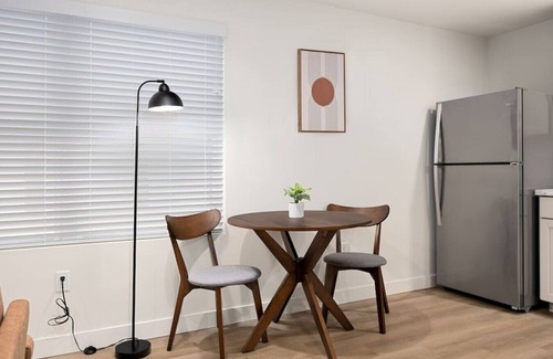 Morton Apartment | The Silo 5- 1 BD Urban Haven