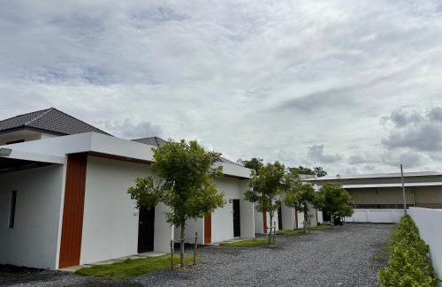 Lop Buri Apartment | The Six Resort Lopburi