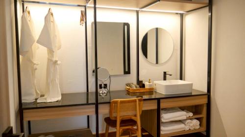 Kanchanaburi Hotel | The Sky Garden