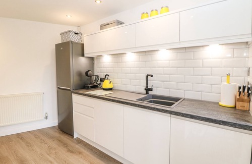 Grindleford Cottage | THE SMITHY, romantic, character holiday cottage in Calver