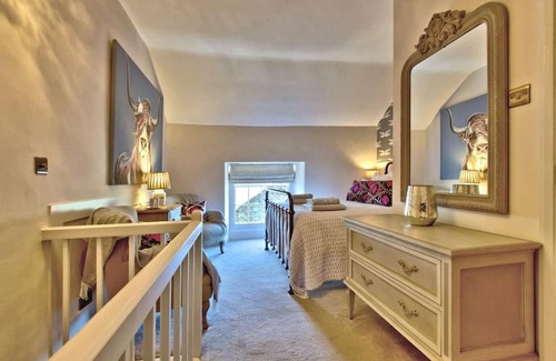 Wykeham House | The Snug at Ruston, Cosy Dog Friendly Cottage
