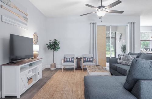 Indian Trails House | The Southern Compass House