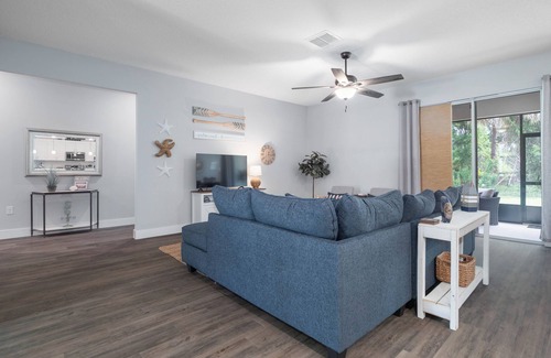 Indian Trails House | The Southern Compass House