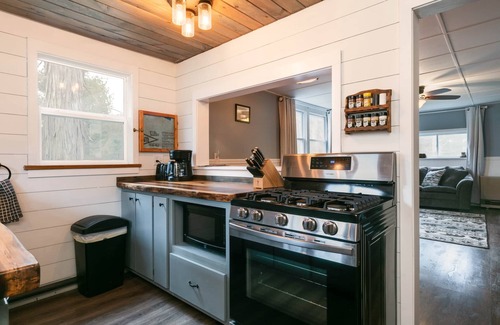 Gaines House | The Spike Camp-ATV Accessible, Close to PA Canyon