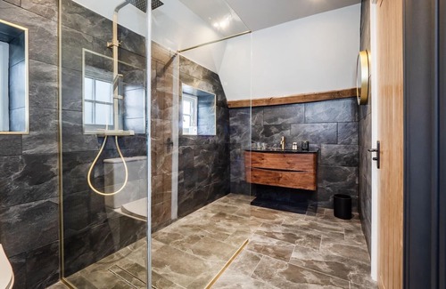 Salhouse Hotel | The Stag