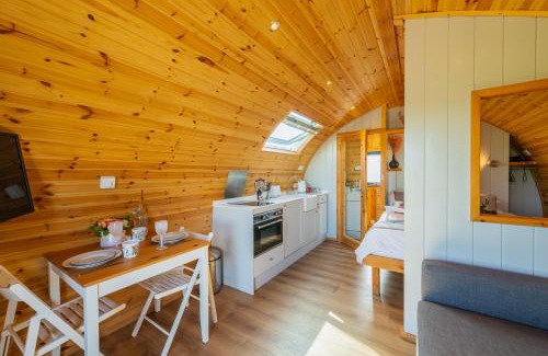 Galston Other | The Stag Pod Farm Stay with Hot Tub Sleeps 2