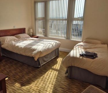 Shafton Hotel | The Star Hotel