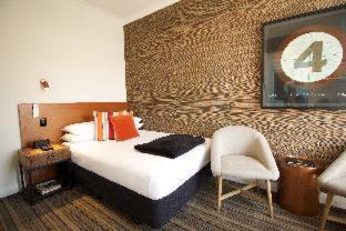 New Plymouth CBD Hotel | The State Hotel