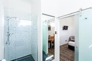 New Plymouth CBD Hotel | The State Hotel