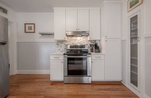 Old Seminole Heights House | The Stella Maris - Bocce Ball|Courtyard|Bungalow