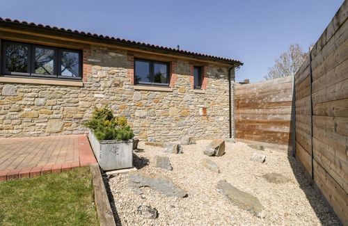 Shepton Mallet Cottage | The Stone Barn