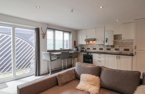 Cayton House | The Studio