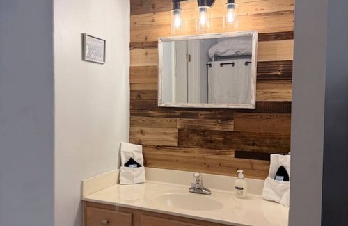 Sea Trail Apartment | The Suite at 205 Royal Poste Rd