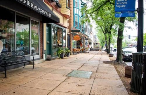 Kennett Square Apartment | The Suite in a historic carriage house