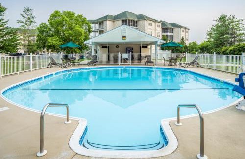 Table Rock Resort | The Suites at Fall Creek