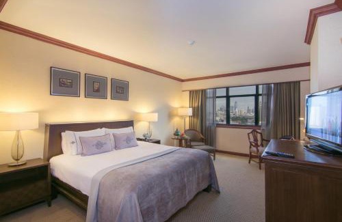 Thanon Phaya Thai Hotel | The Sukosol Hotel