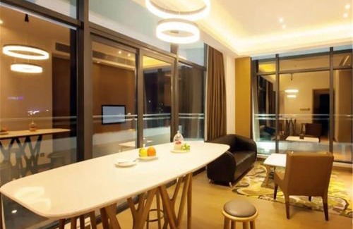 East District Hotel | The Summit Hotel