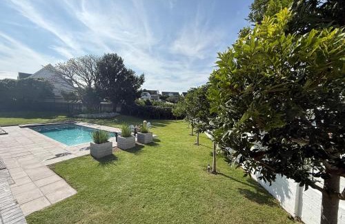 Saint Francis Bay House | THE SURF AND GOLF HUIS Solar Power