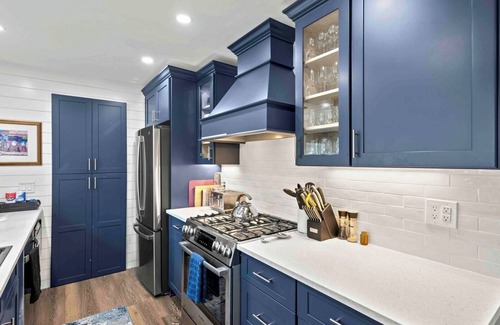 Fort Walton Beach House | The Surf House: Stylish 2BR Haven