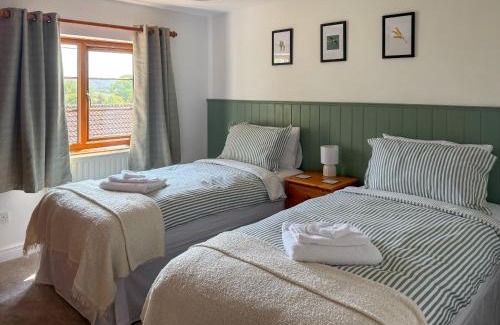 Ilton House | The Swallows - Uk50177