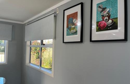 Hamilton Bed & Breakfast | The Sweet Pea- Room 3
